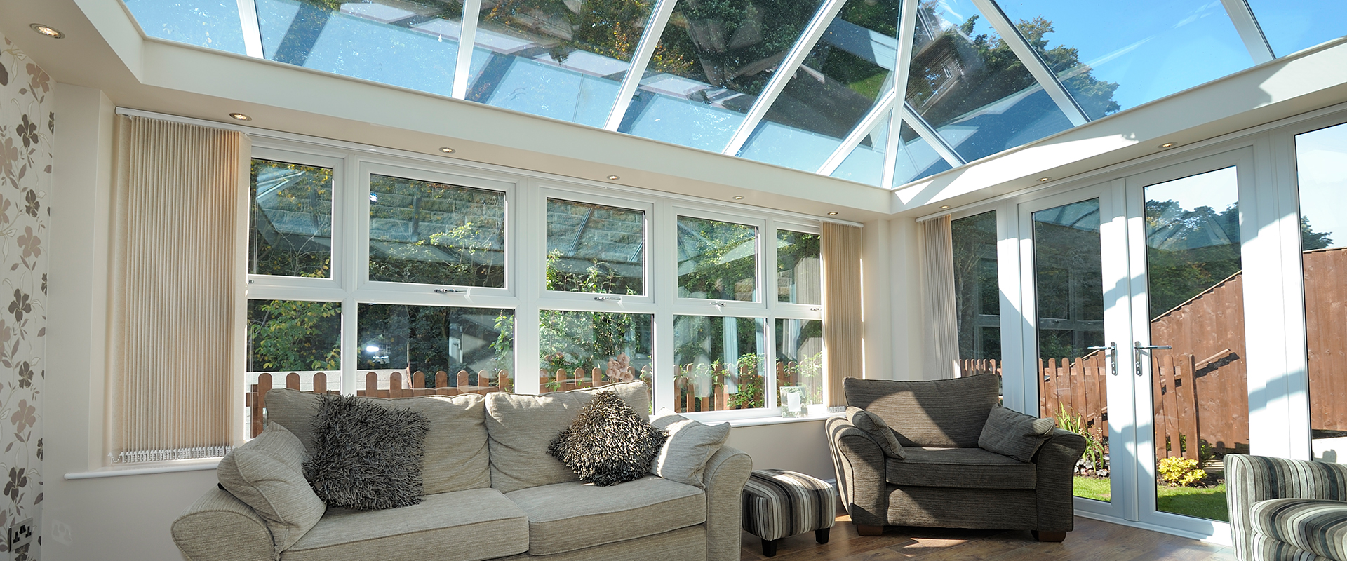Crown Ultraframe Livinrooms and Orangeries